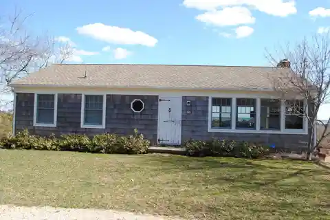 Beautifully Renovated Three Bedroom Cottage for Rent