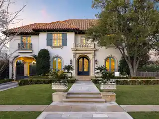 A True Highland Park Retreat