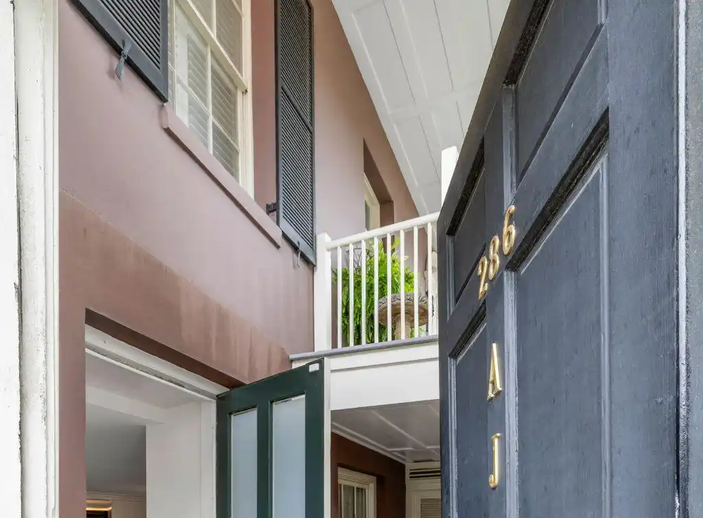 Beautifully Restored Condo in the Noyer-wildhagen House