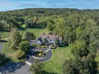 Exceptional Residence in Basking Ridge