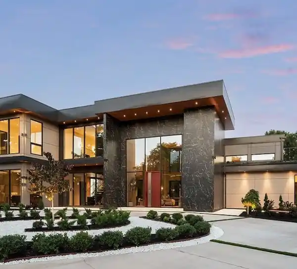 NEWLY CONSTRUCTED ARCHITECTURAL MARVEL