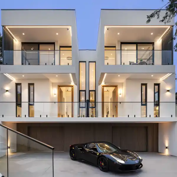 BRAND NEW TRI-LEVEL DUPLEX