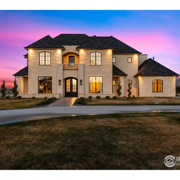 METICULOUSLY DESIGNED HOME WITH EVERY DETAIL CONSIDERED