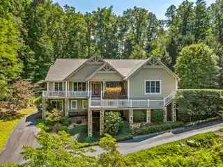 Comfortably Elegant Mountain Estate