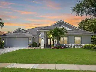 Newly Renovated Valley Oak Home