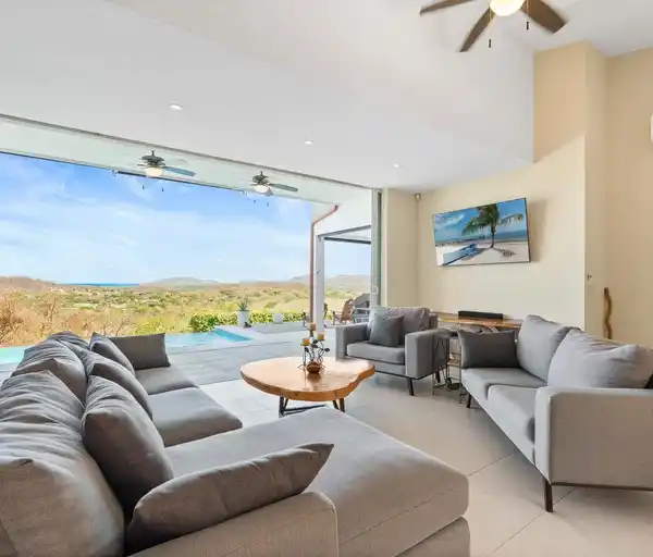 CASA POR FIN: 4-BEDROOM OCEAN-VIEW HOME IN GATED COMMUNITY, JUST 10 MINUTES FROM TAMARINDO!