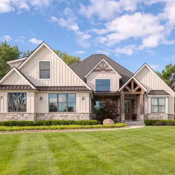 STUNNING RESIDENCE BY EFG CUSTOM HOMES