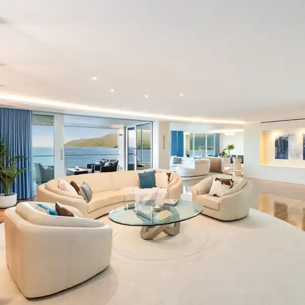 EXCEPTIONAL ESPLANADE PENTHOUSE