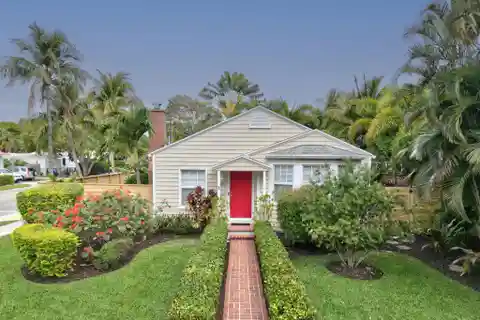 Charming Property with Guest Cottage