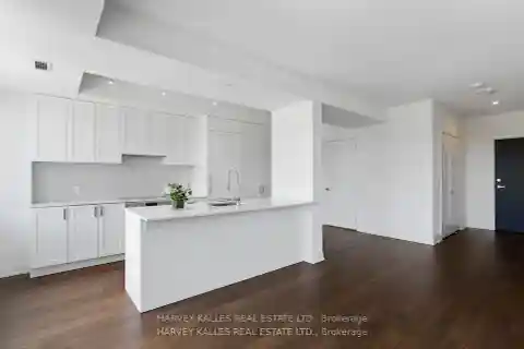 Rare Opportunity in the Kingsway