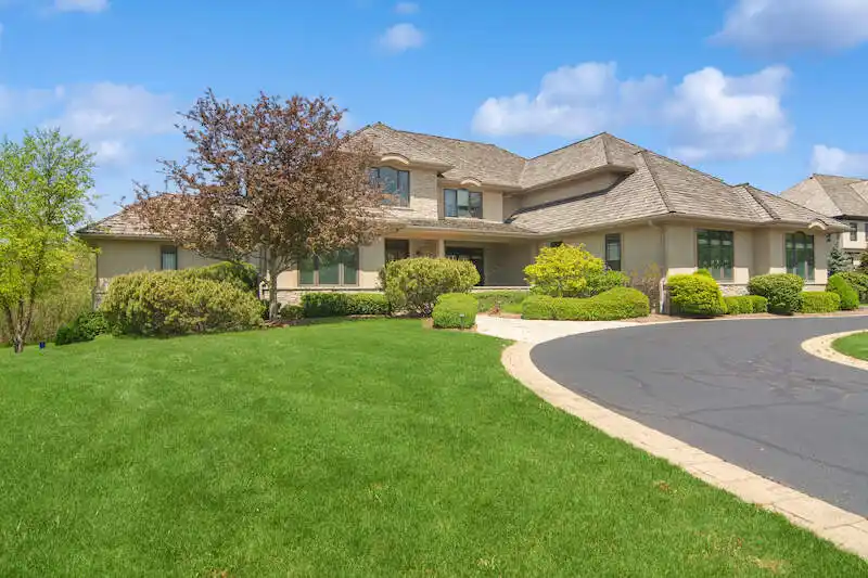 Gorgeous East Winnetka Custom Home on a Serene Acre