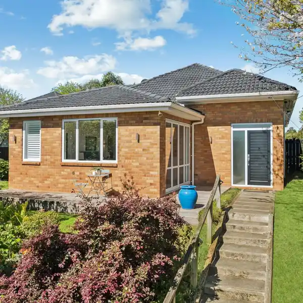 PRIVATE FAMILY HAVEN WITH EXPANSIVE LAYOUT