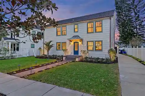 Stunning Renovation in the Heart of Woodlawn Circle