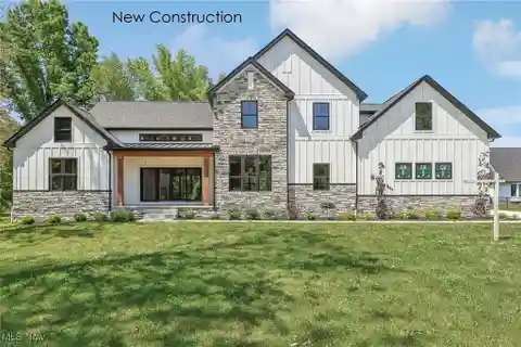 The Pinnacle of Modern Farmhouse Design