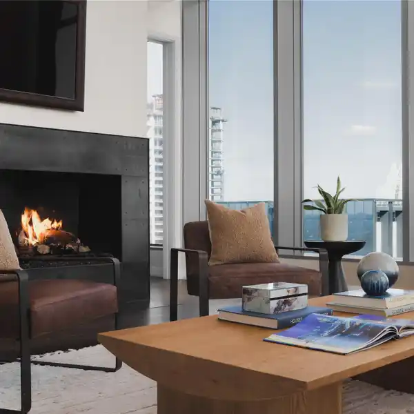 THE PINNACLE OF URBAN ELEGANCE AT THE W RESIDENCES