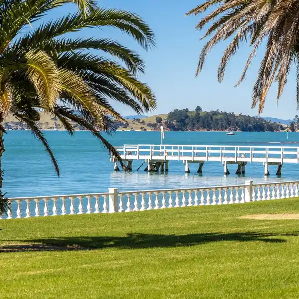 GATEWAY TO PARADISE
