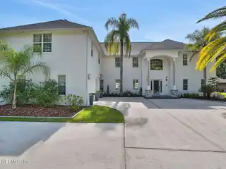 Wonderfully Renovated Waterfront Home on the St. Johns River