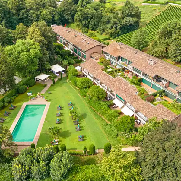 TWO BEDROOM APARTMENT WITH AMAZING VIEWS