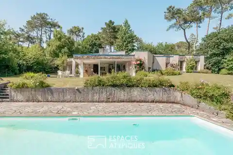 Single-Story Architect-Designed House