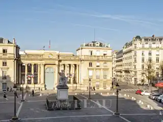 Exceptional Apartment with Fine Period Features