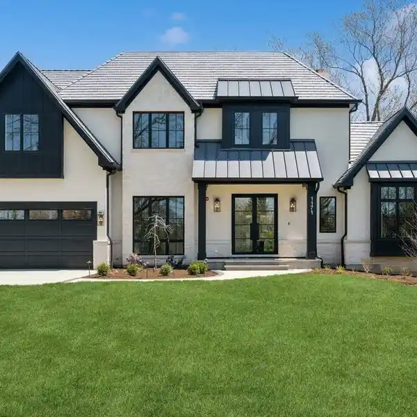 EXTRAORDINARY TRANSITIONAL STYLE HOME