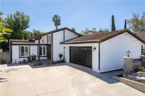 Refined Sophistication with Waterfall Island & Quartz Accents