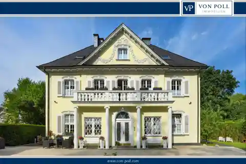 Historic Circa 1924 Villa