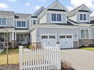 Tranquil Seaside Oasis