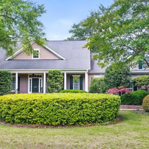 LOVELY TRADITIONAL HOME ON A GOLF COURSE LOT