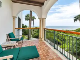 Coastal Sanctuary with Breathtaking Views