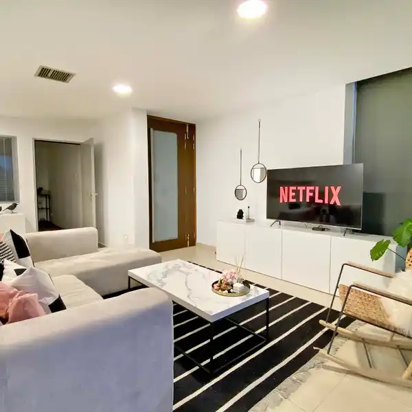 SPECTACULAR ULTRA MODERN VILLA