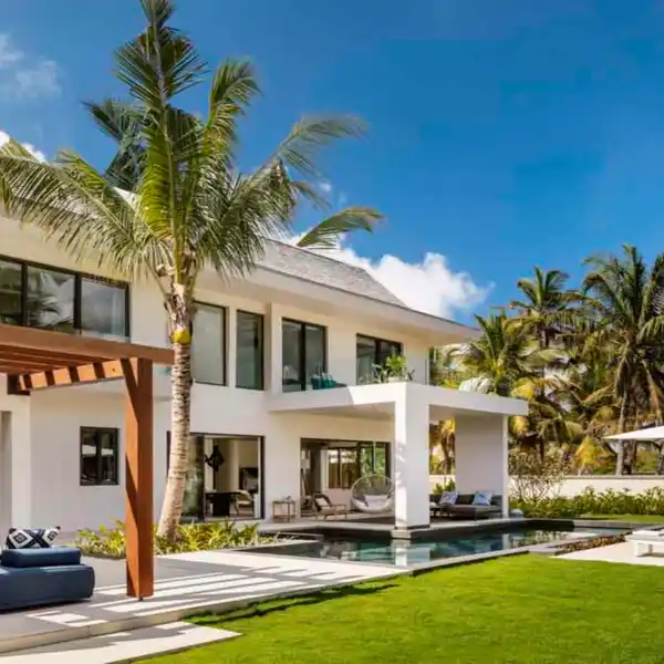 GRAND RESIDENCE INSPIRED BY NATURE