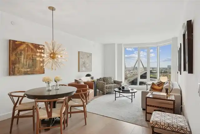 Extraordinary Two Bedroom Residence at Lovejoy Wharf