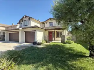 Gorgeous Home in Legacy at Bryant Ranch