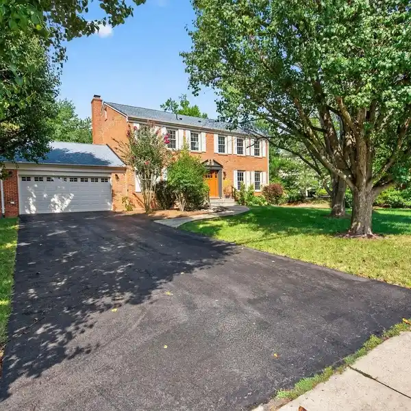 ELEGANTLY REIMAGINED RESIDENCE