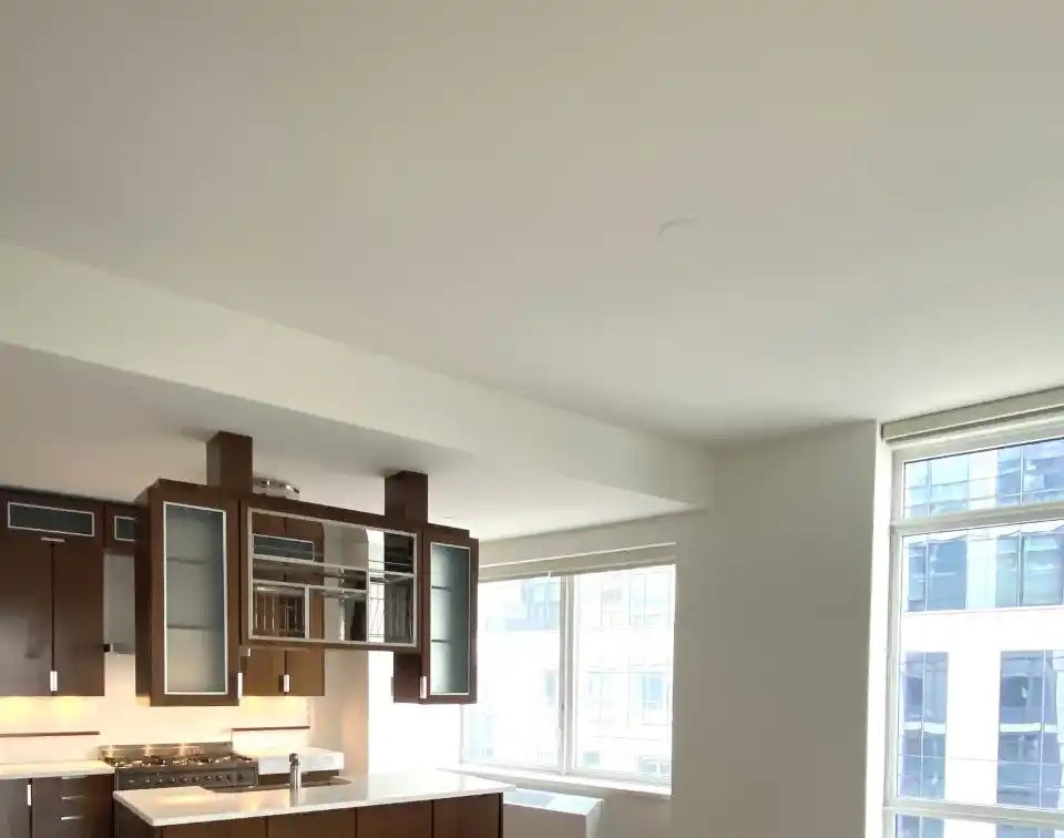 Expansive Upscale Rental