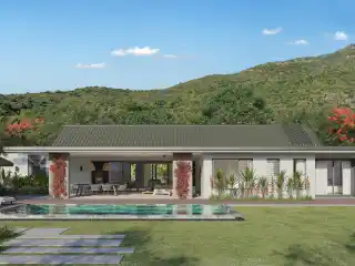 Luxury Villa with Studio and Mountain Views