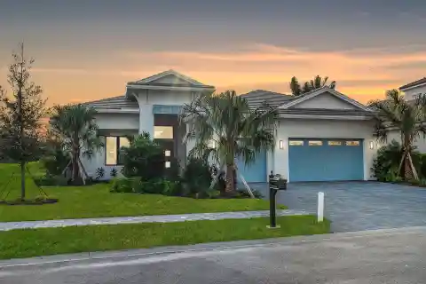 Refined Coastal Modern Design with Unparalleled Elegance