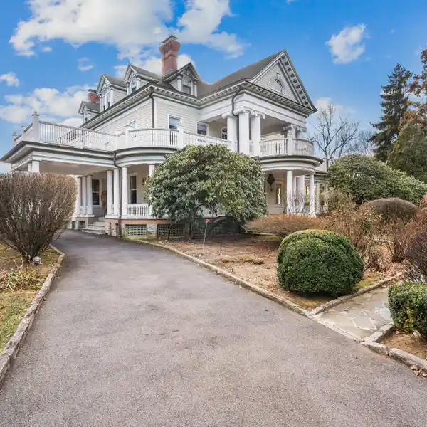 METICULOUSLY RESTORED VICTORIAN-STYLE HOME IN PROSPECT PARK