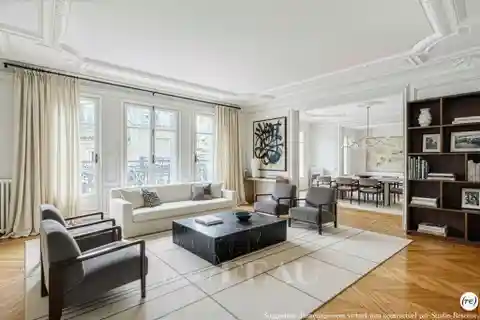 Place Victor Hugo Light-Filled Apartment