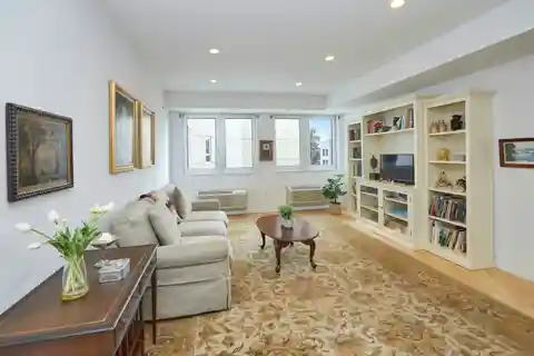 Oversized One-Bedroom in Park Slope