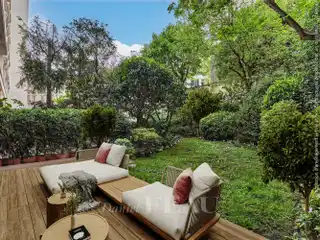 Split-Level Apartment with a House-Like Feel