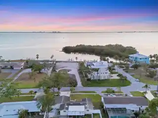 Spectacular Sarasota Bay-Front Lot