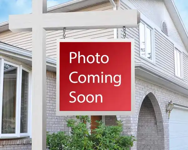IMPECCABLY DESIGNED EXECUTIVE HOME IN FERNWOOD ESTATES