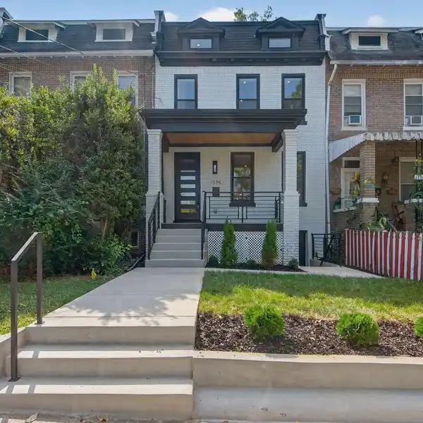 RENOVATED BEAUTY WITH AN HISTORIC PEDIGREE