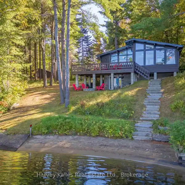 TURNKEY WATERFRONT RETREAT ON KAWAGAMA LAKE