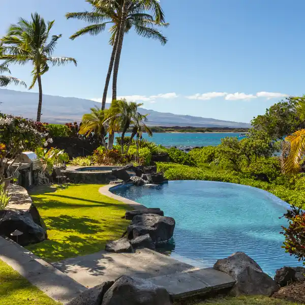 ELEVATE YOUR LIFESTYLE ON THE KOHALA COAST