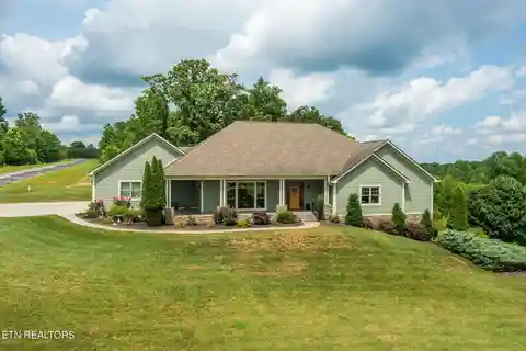 True Ranch Home on 1.22 Acres