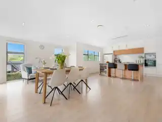 Coastal Comfort with Family Flexibility