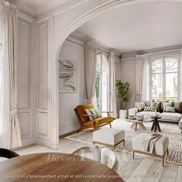 FINELY DETAILED APARTMENT WITH LEAFY SURROUNDS